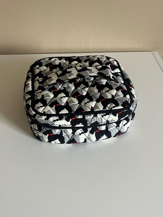 Vera Bradley Handbags - Vera Bradley black & white Scottie Dog makeup or jewelry bag, never used